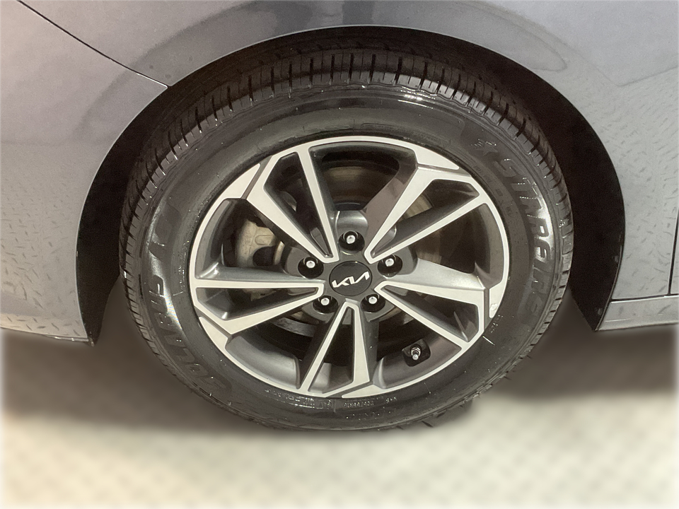 2023 Kia Forte LX