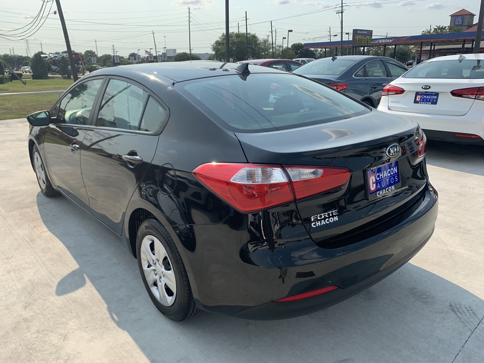 2016 Kia Forte LX w/Popular Package