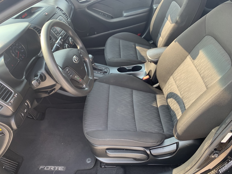 2016 Kia Forte LX w/Popular Package