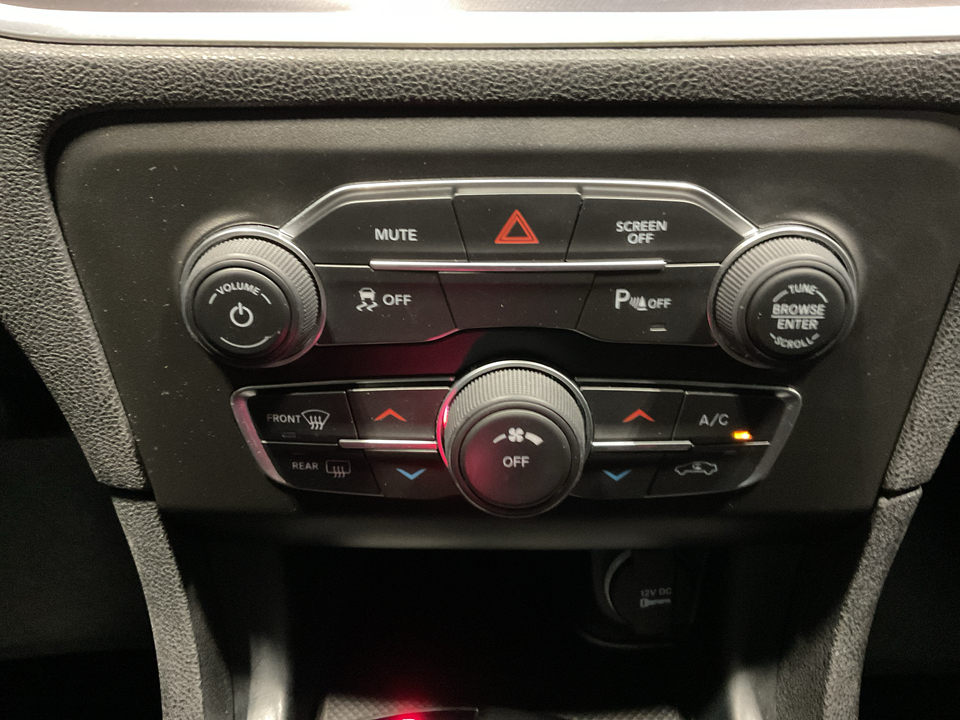 2021 Dodge Charger SXT