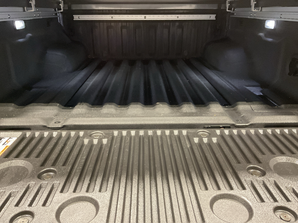 2023 Nissan Frontier SV Crew Cab 2WD