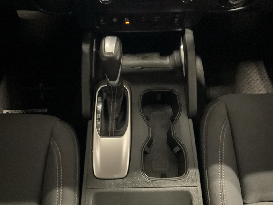 2023 Nissan Frontier SV Crew Cab 2WD