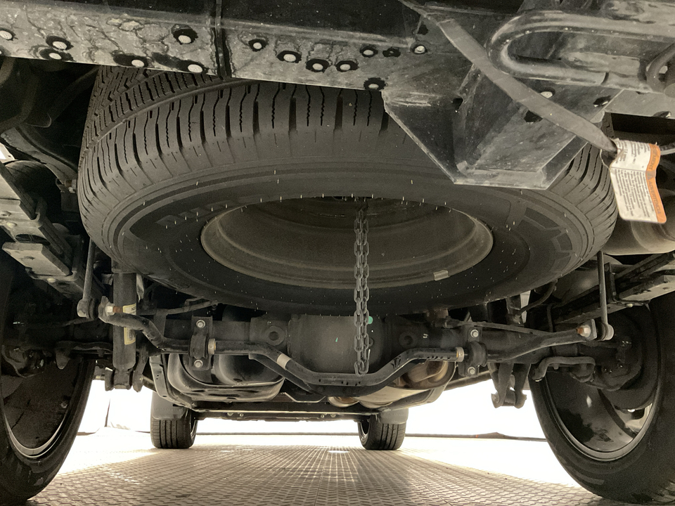 2023 Nissan Frontier SV Crew Cab 2WD