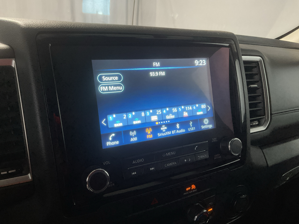 2022 Nissan Frontier SV Crew Cab 2WD