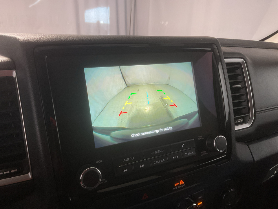 2022 Nissan Frontier SV Crew Cab 2WD
