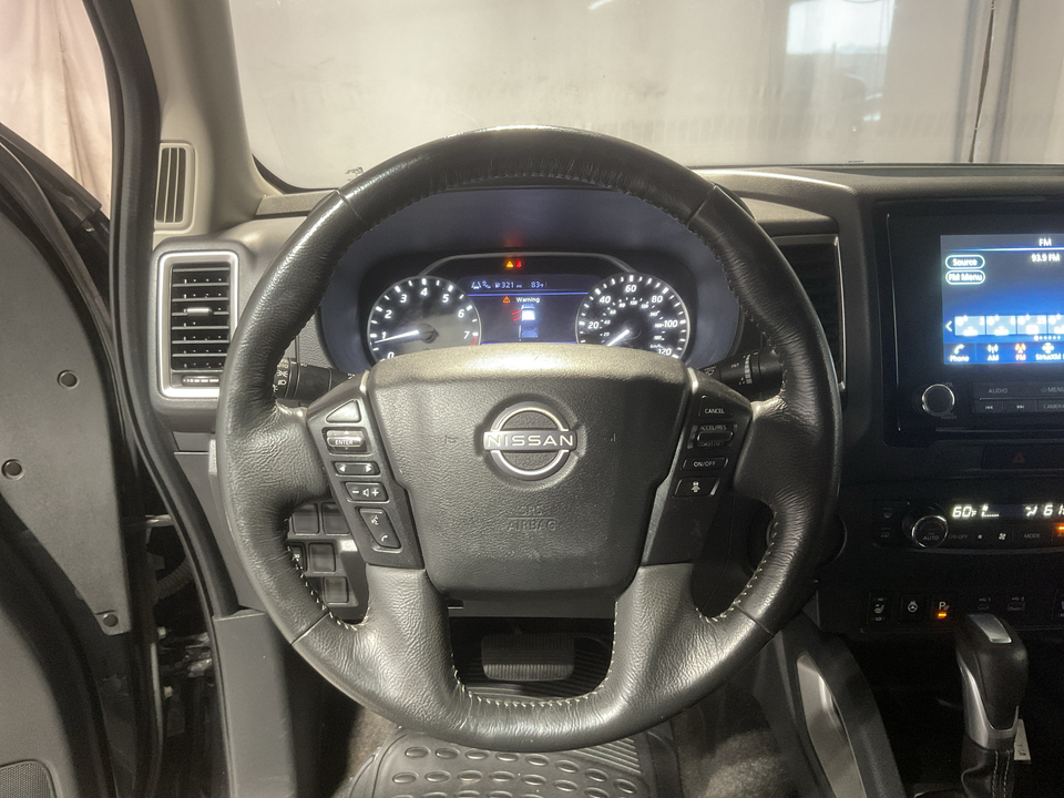 2022 Nissan Frontier SV Crew Cab 2WD