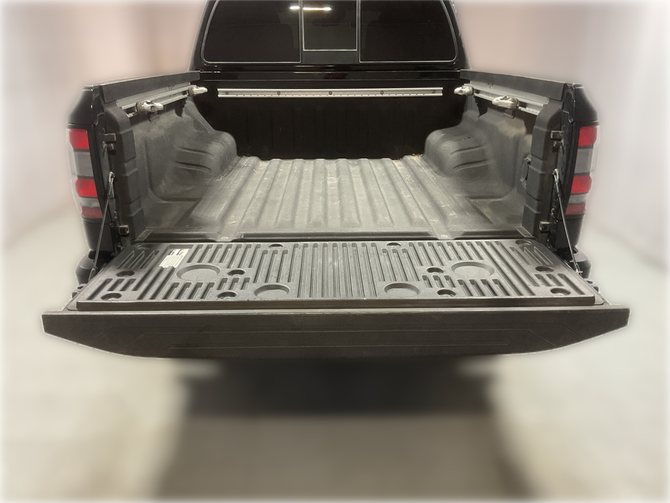 2022 Nissan Frontier SV Crew Cab 2WD