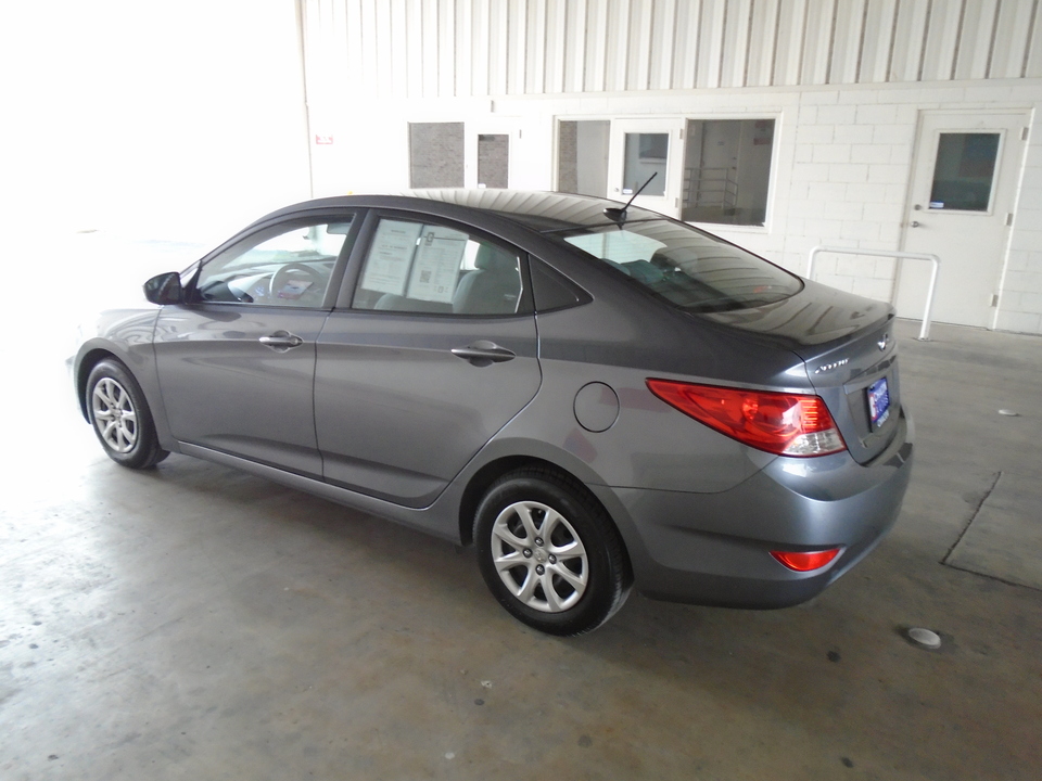 2014 Hyundai Accent GLS 4-Door