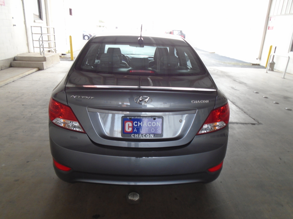 2014 Hyundai Accent GLS 4-Door