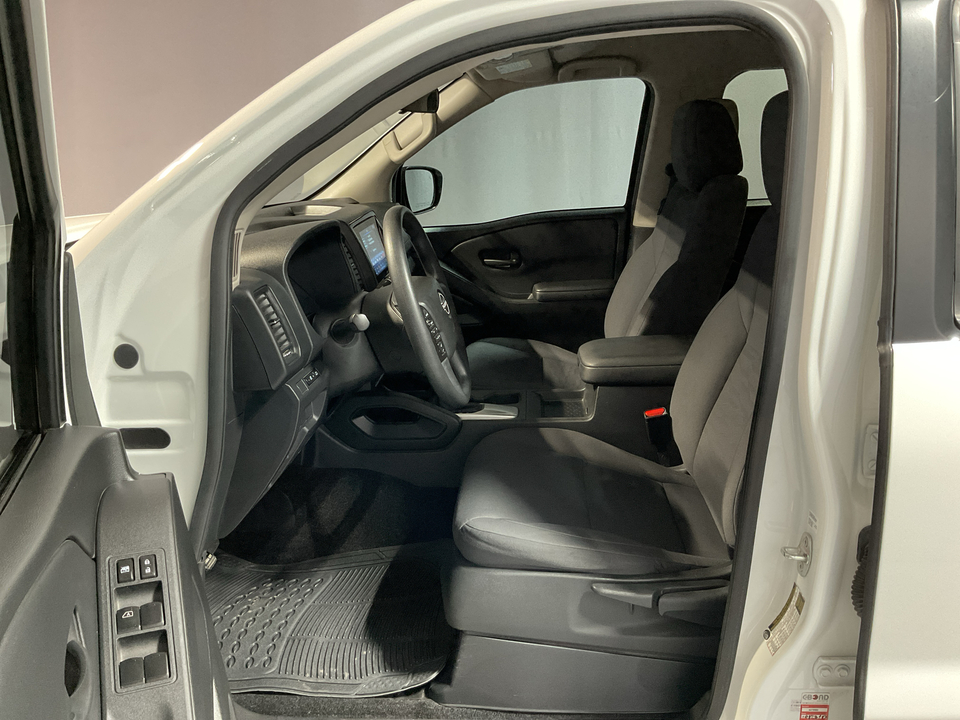 2023 Nissan Frontier S Crew Cab 2WD