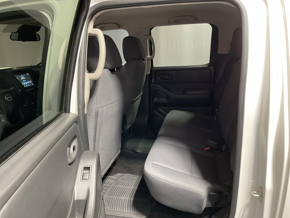 2023 Nissan Frontier S Crew Cab 2WD