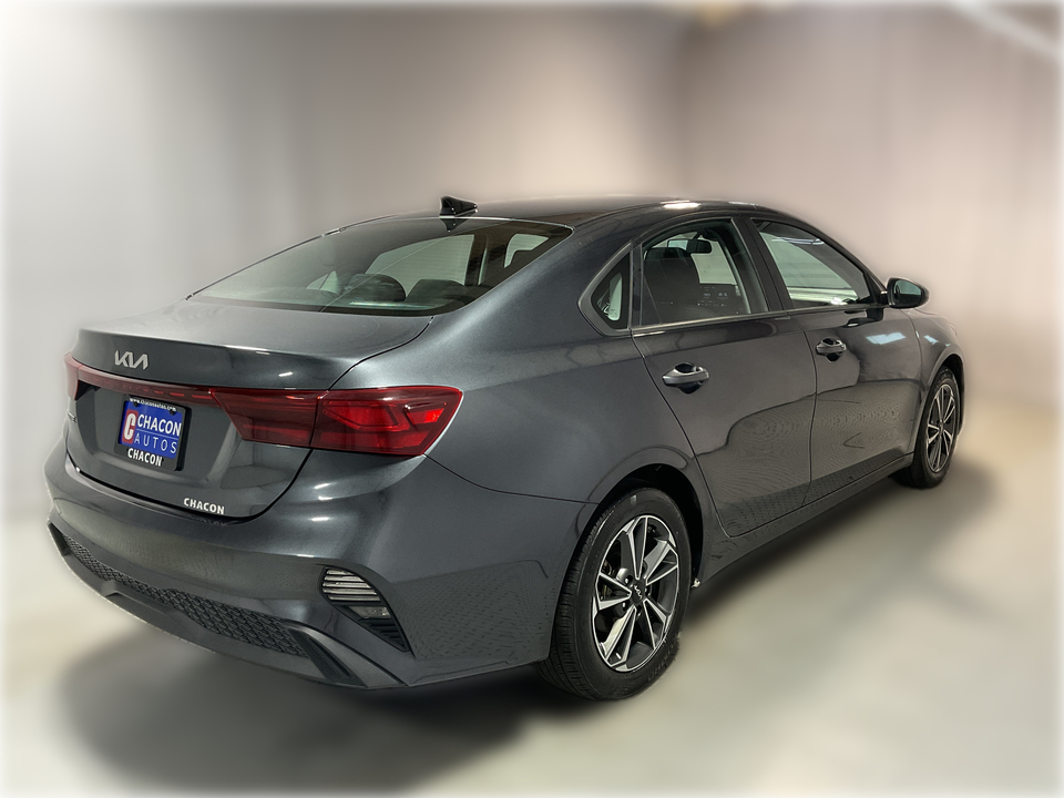 2023 Kia Forte LX