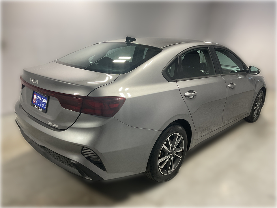 2023 Kia Forte LX