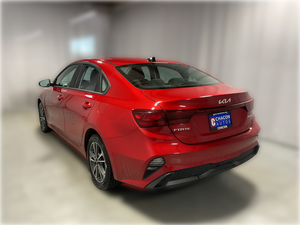 2023 Kia Forte LX