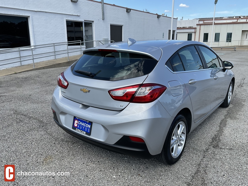 2018 Chevrolet Cruze LT Auto Hatchback