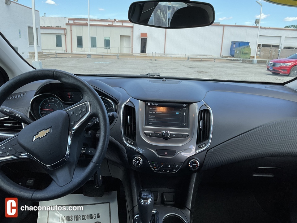 2018 Chevrolet Cruze LT Auto Hatchback