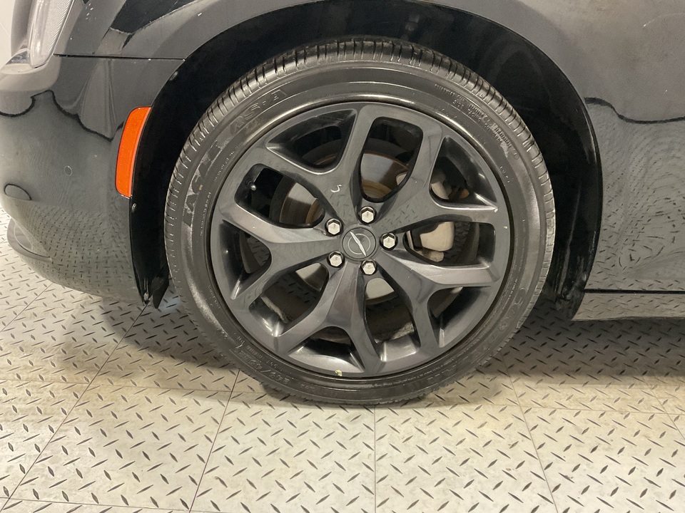 2021 Chrysler 300 S V6 RWD