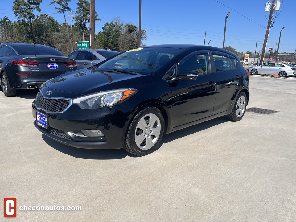 2016 Kia Forte 5-Door LX