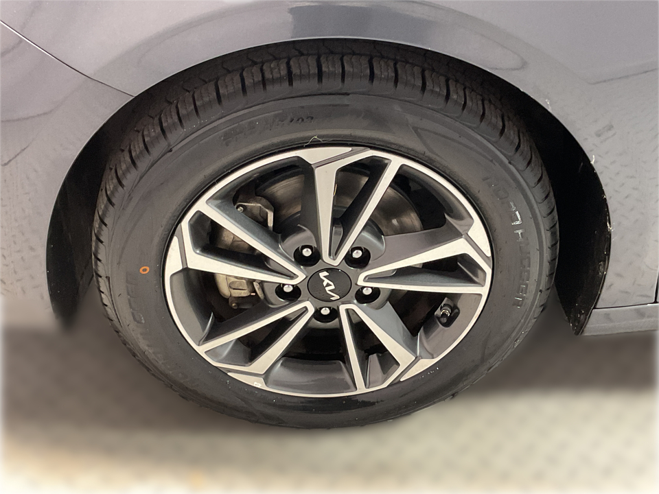 2023 Kia Forte LX