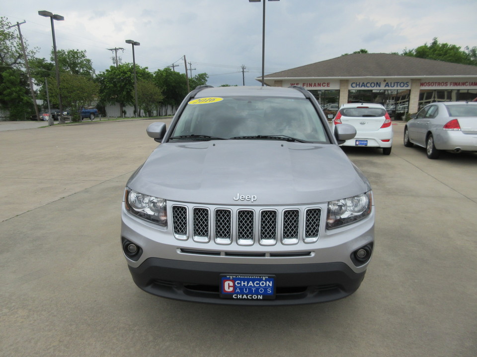 2016 Jeep Compass Latitude FWD