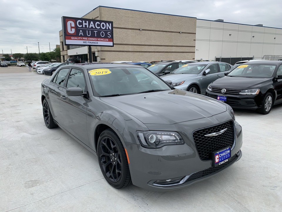 2019 Chrysler 300 S V6 RWD