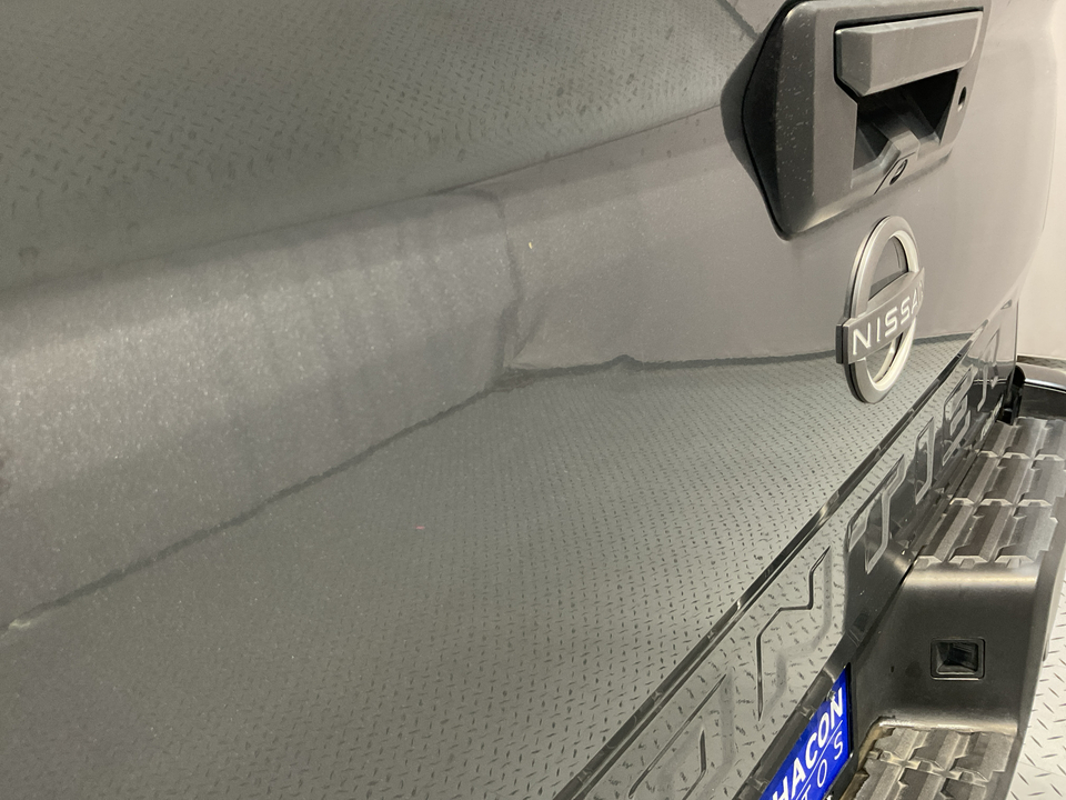2023 Nissan Frontier S Crew Cab 2WD