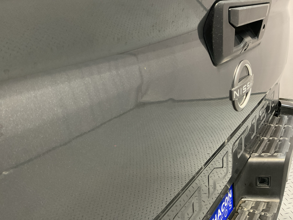 2023 Nissan Frontier S Crew Cab 2WD