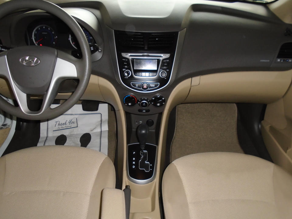 2014 Hyundai Accent GLS 4-Door