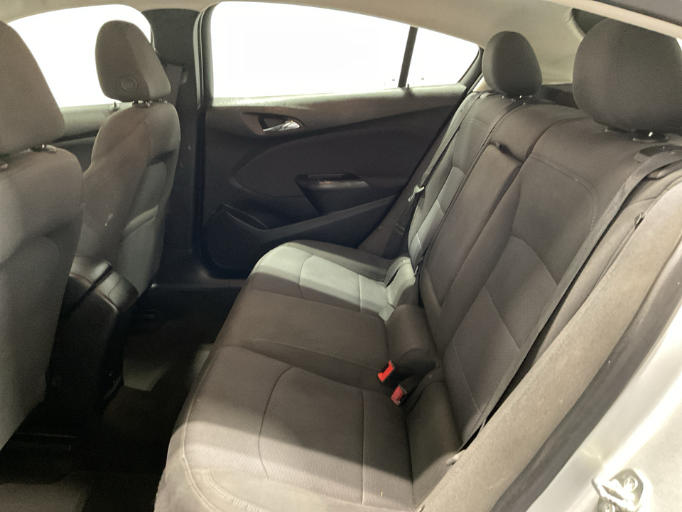 2018 Chevrolet Cruze LT Auto Hatchback