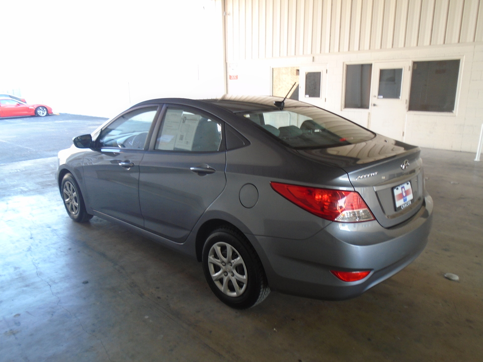 2014 Hyundai Accent GLS 4-Door