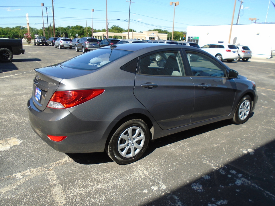 2014 Hyundai Accent GLS 4-Door