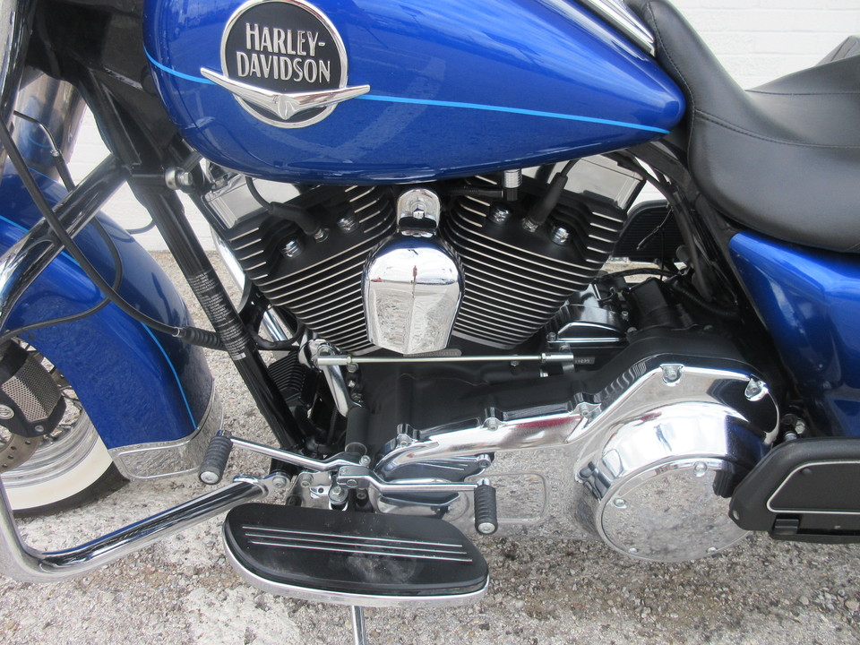 2009 Harley-Davidson FLHRC -