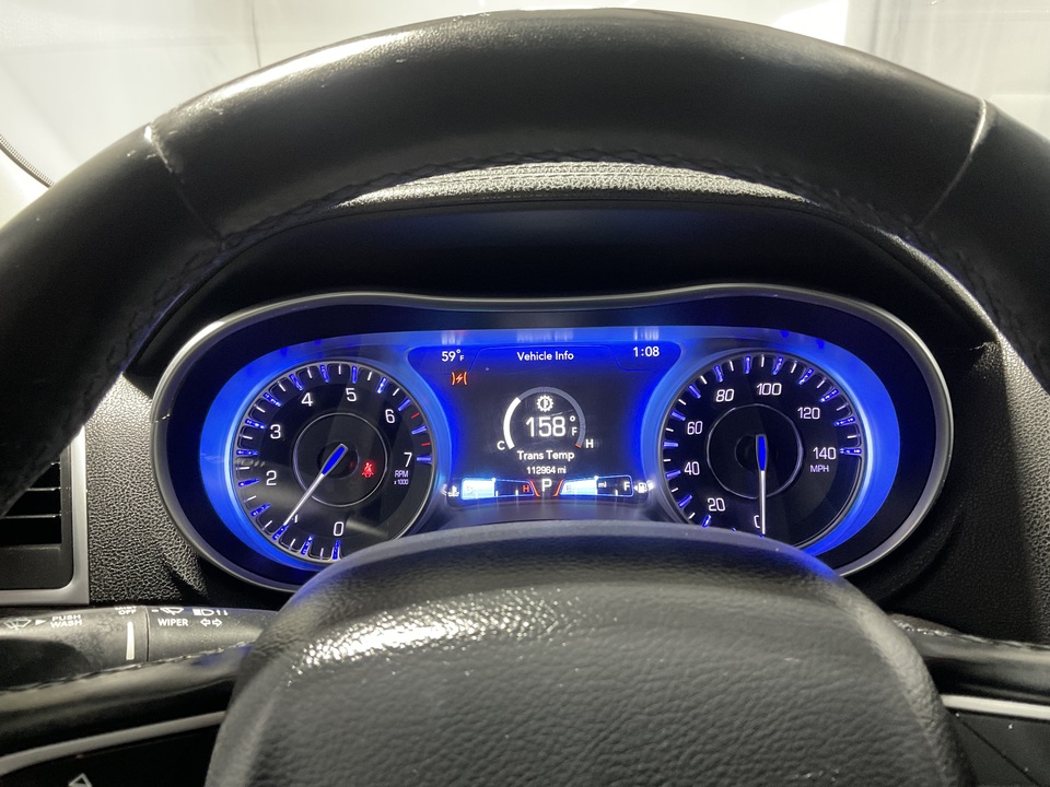 2017 Chrysler 300 Limited RWD