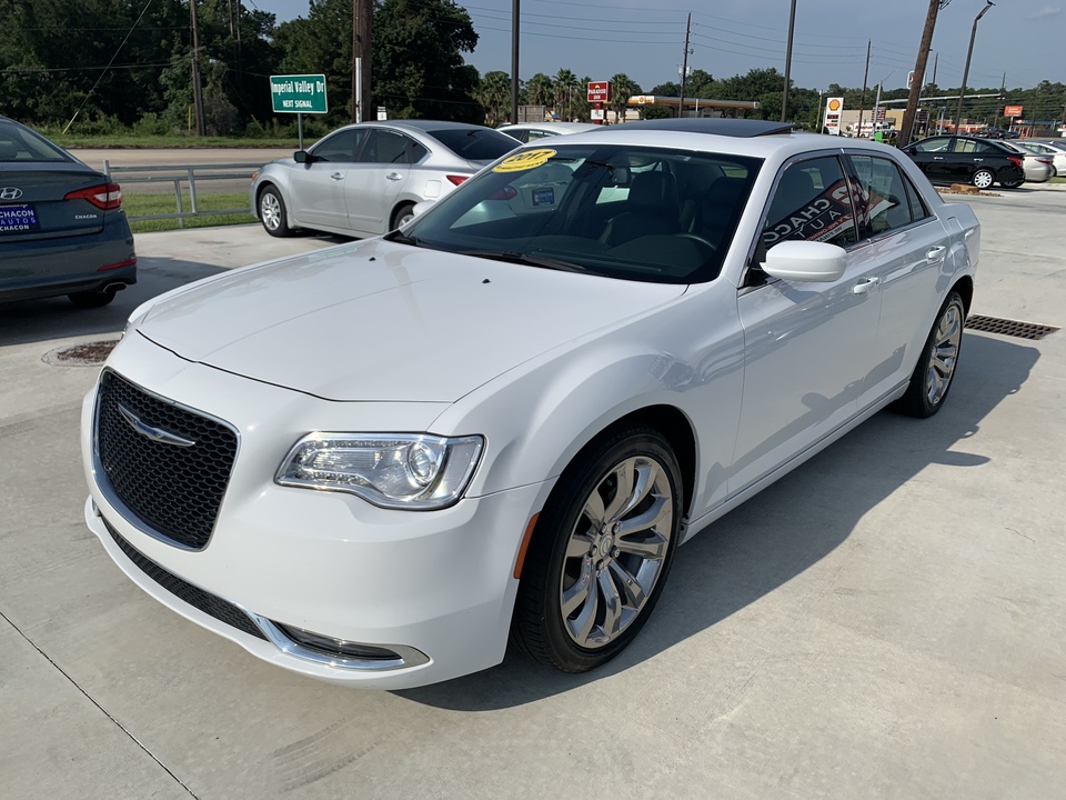 Used 2017 Chrysler 300 Limited RWD For Sale - Chacon Autos