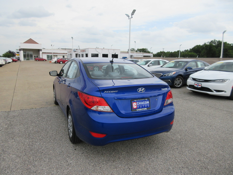 2014 Hyundai Accent GLS 4-Door