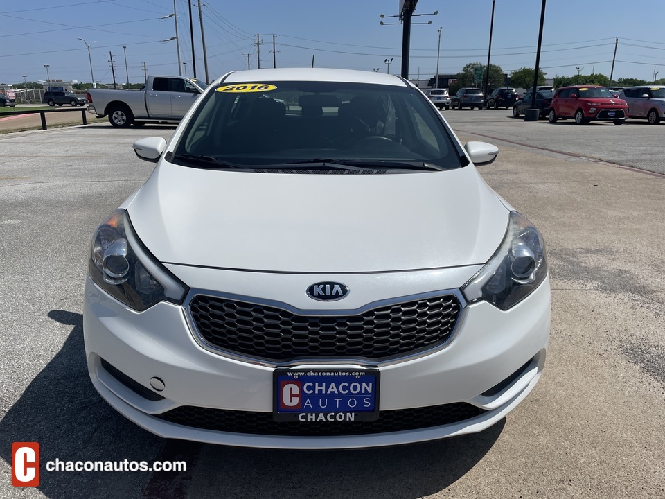 2016 Kia Forte 5-Door LX