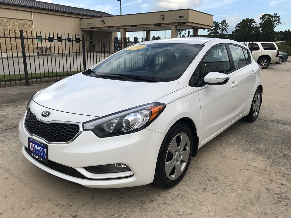 Used 2016 Kia Forte 5-Door in Houston, TX ( U650648 ) | Chacon Autos