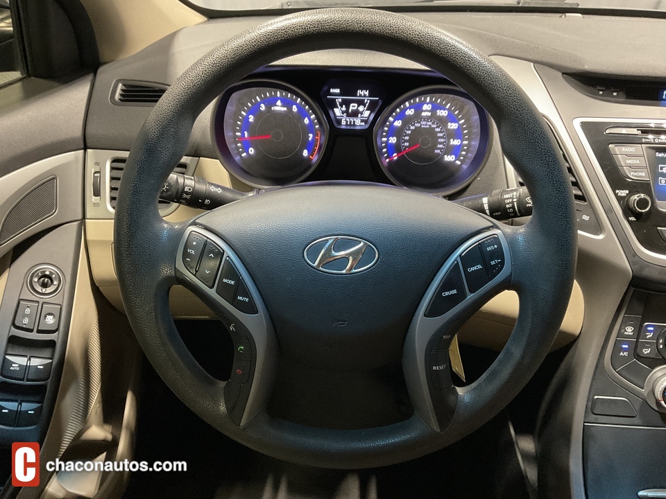 2016 Hyundai Elantra SE 6AT