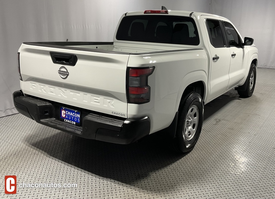 2022 Nissan Frontier S Crew Cab 2WD