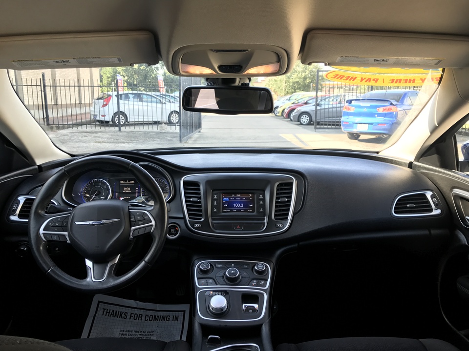 2015 Chrysler 200 Limited