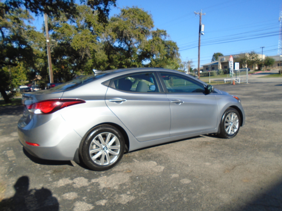 2016 Hyundai Elantra SE 6AT