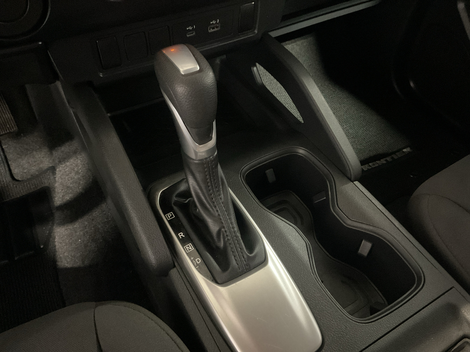 2022 Nissan Frontier S Crew Cab 2WD