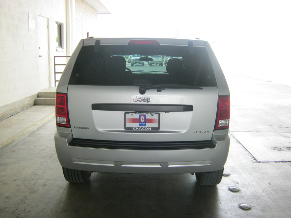 2007 Jeep Grand Cherokee Laredo 2WD