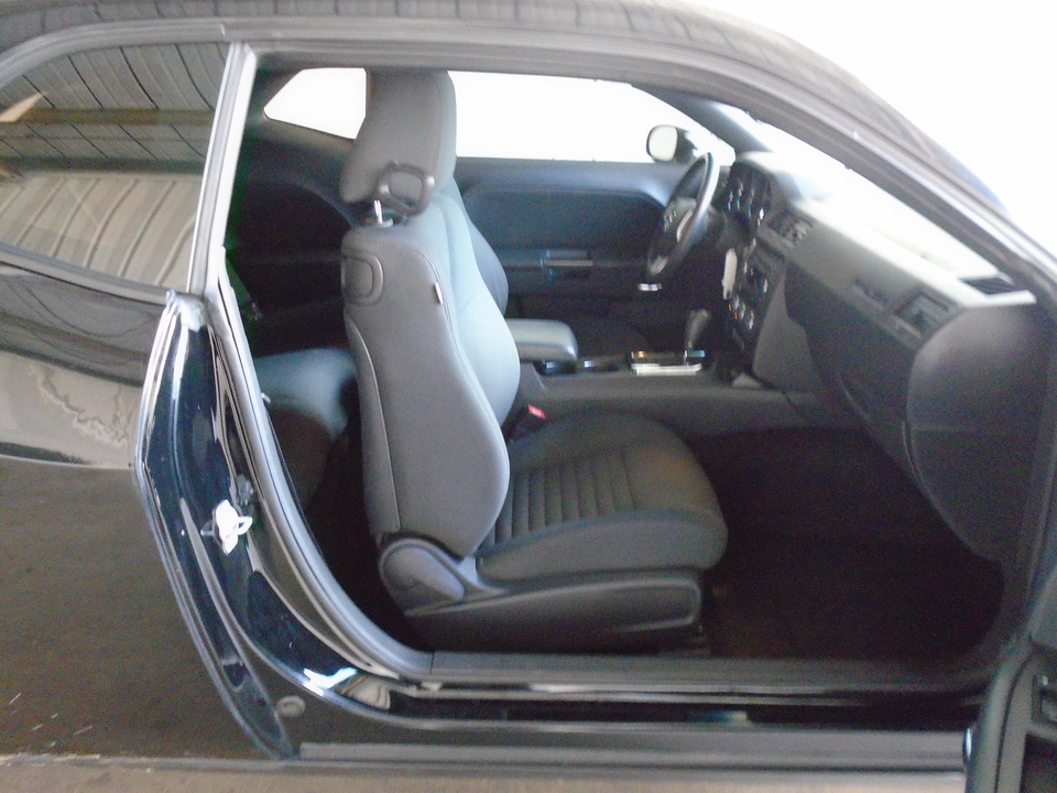 2013 Dodge Challenger SXT