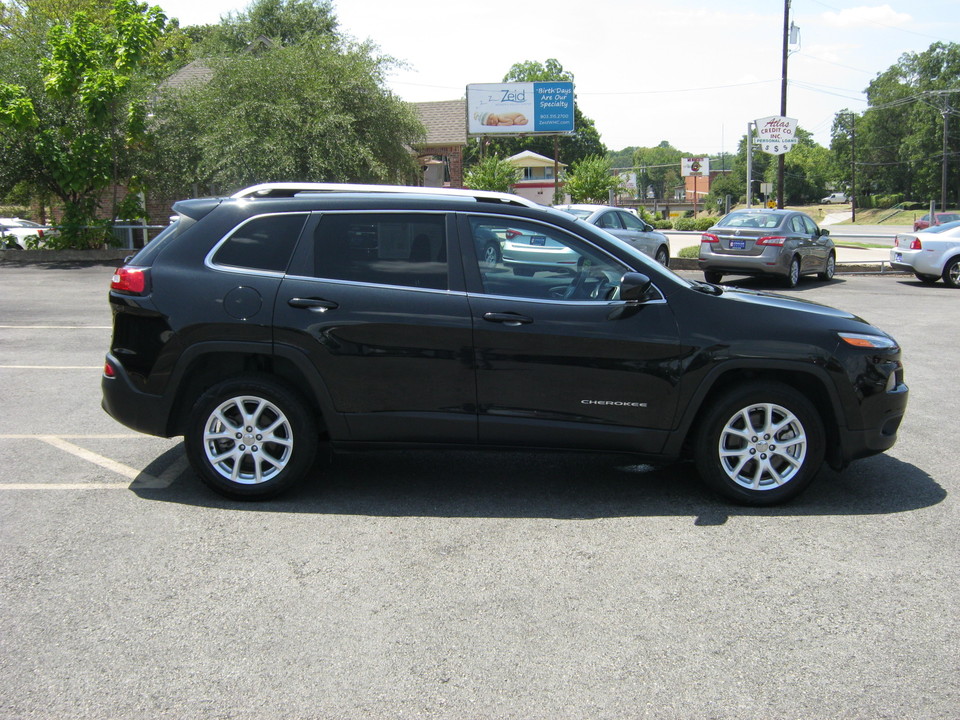 2015 Jeep Cherokee Latitude FWD