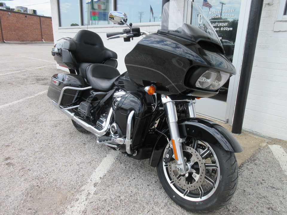 Used 2017 Harley-Davidson FLTRU in Carrollton, TX ( W665189 ) | Chacon ...