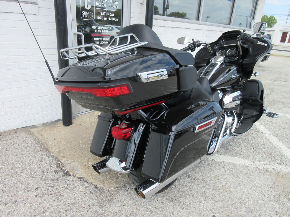 2017 Harley-Davidson FLTRU Road Glide