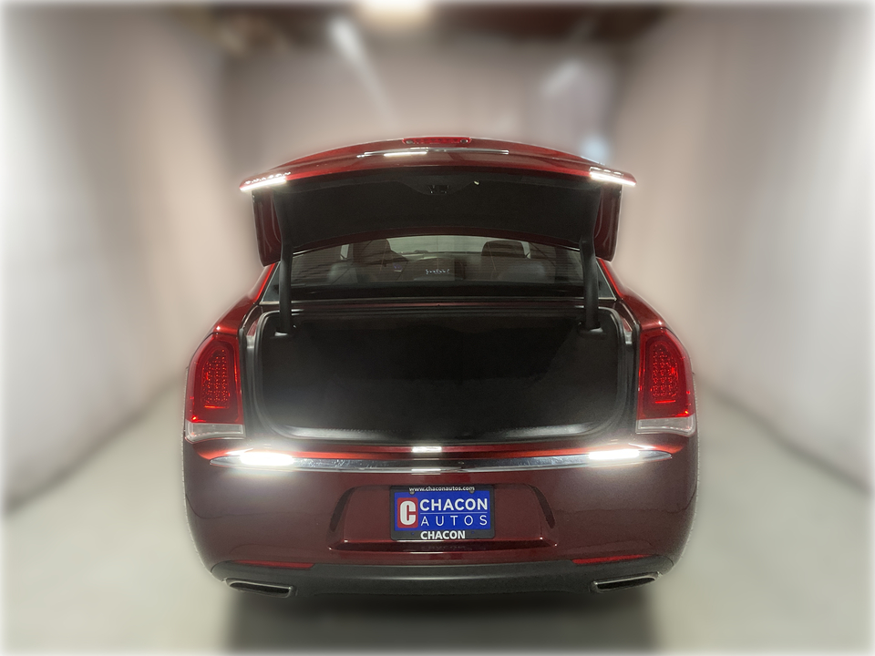 2021 Chrysler 300 Touring