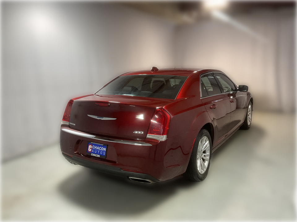 2021 Chrysler 300 Touring