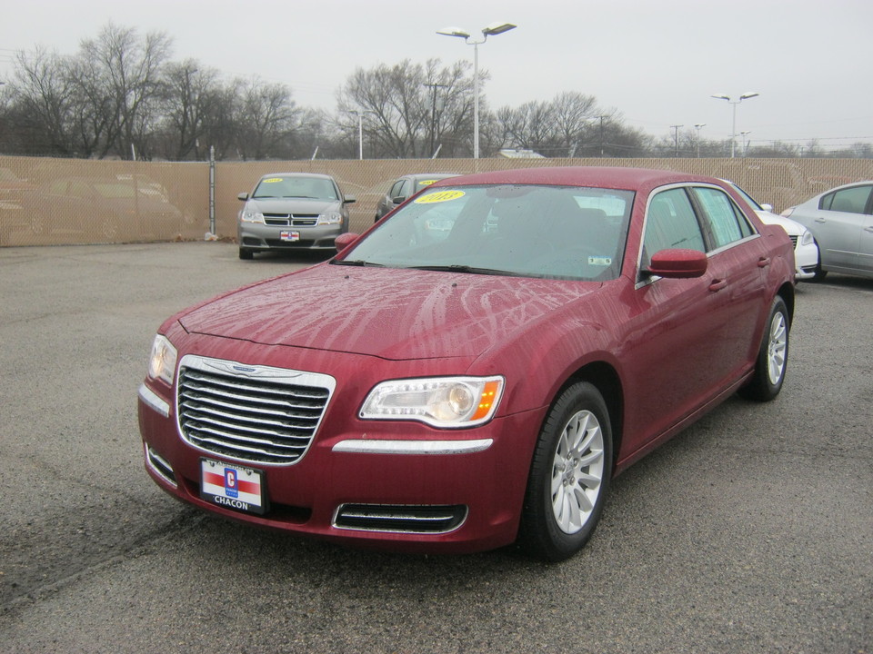2013 Chrysler 300 RWD